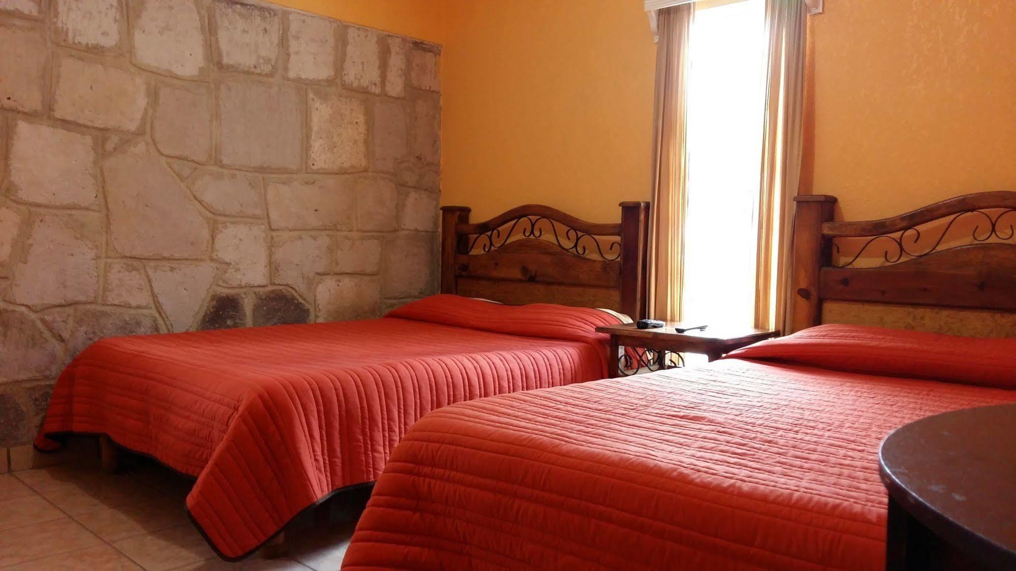 Cabanas Taramuri Creel Buitenkant foto